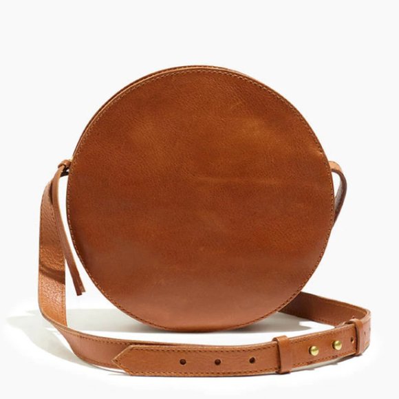 Madewell Handbags - NWT MADEWELL SIMPLE CROSSBODY BAG ENGLISH SADDLE